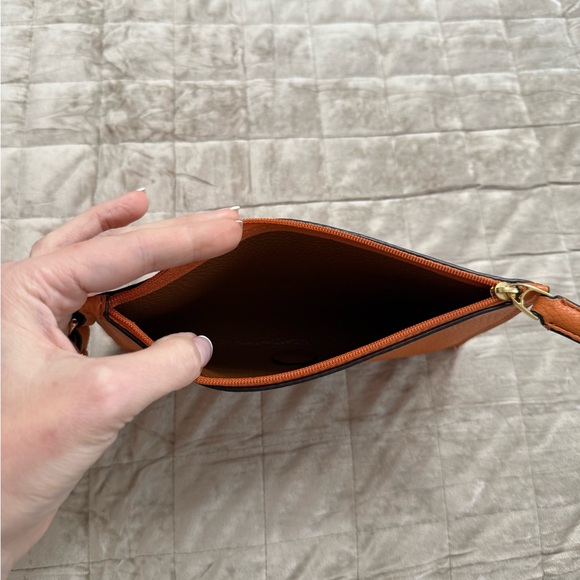 Ralph Lauren Cognac Leather Wristlet - Picture 5 of 5